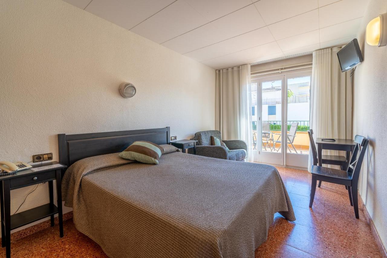 Hotel Medes II Л'Эстартит Экстерьер фото