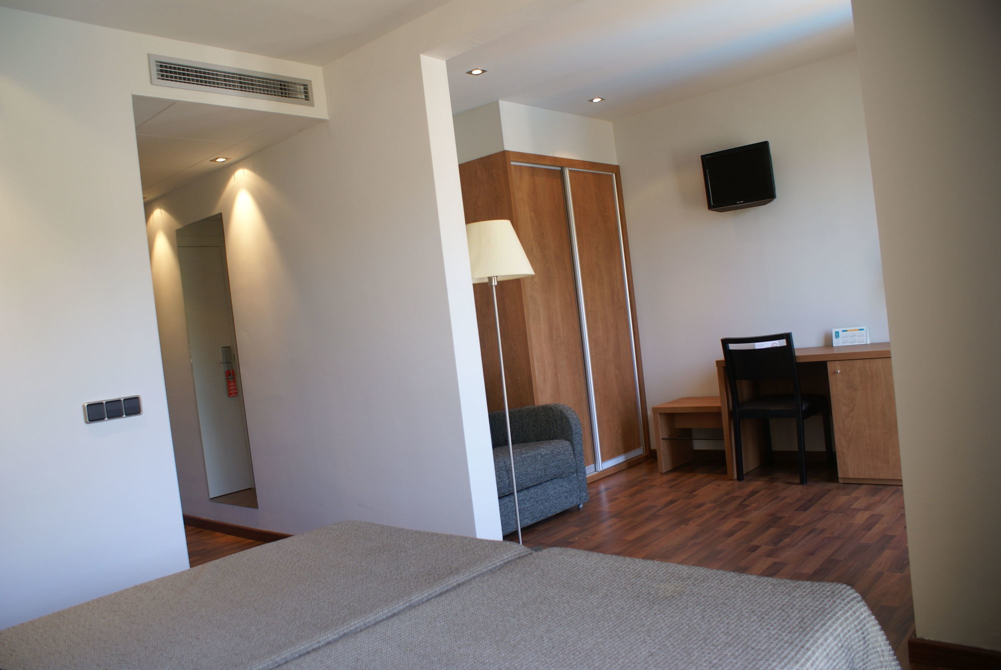 Hotel Medes II Л'Эстартит Экстерьер фото